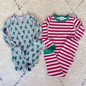 Bundle of 2 Hanna Andersson Holiday Pajamas, size 8